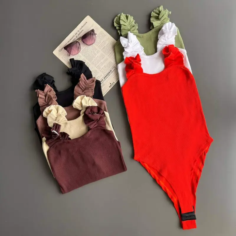 بدون موضوع