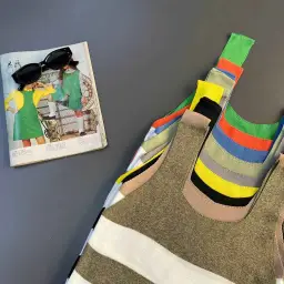 بدون موضوع