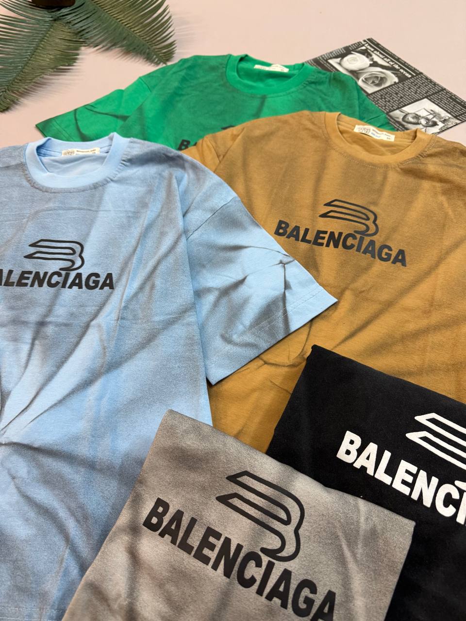 تصویر تیشرت لش استایل پیسوله BALENCIAGA